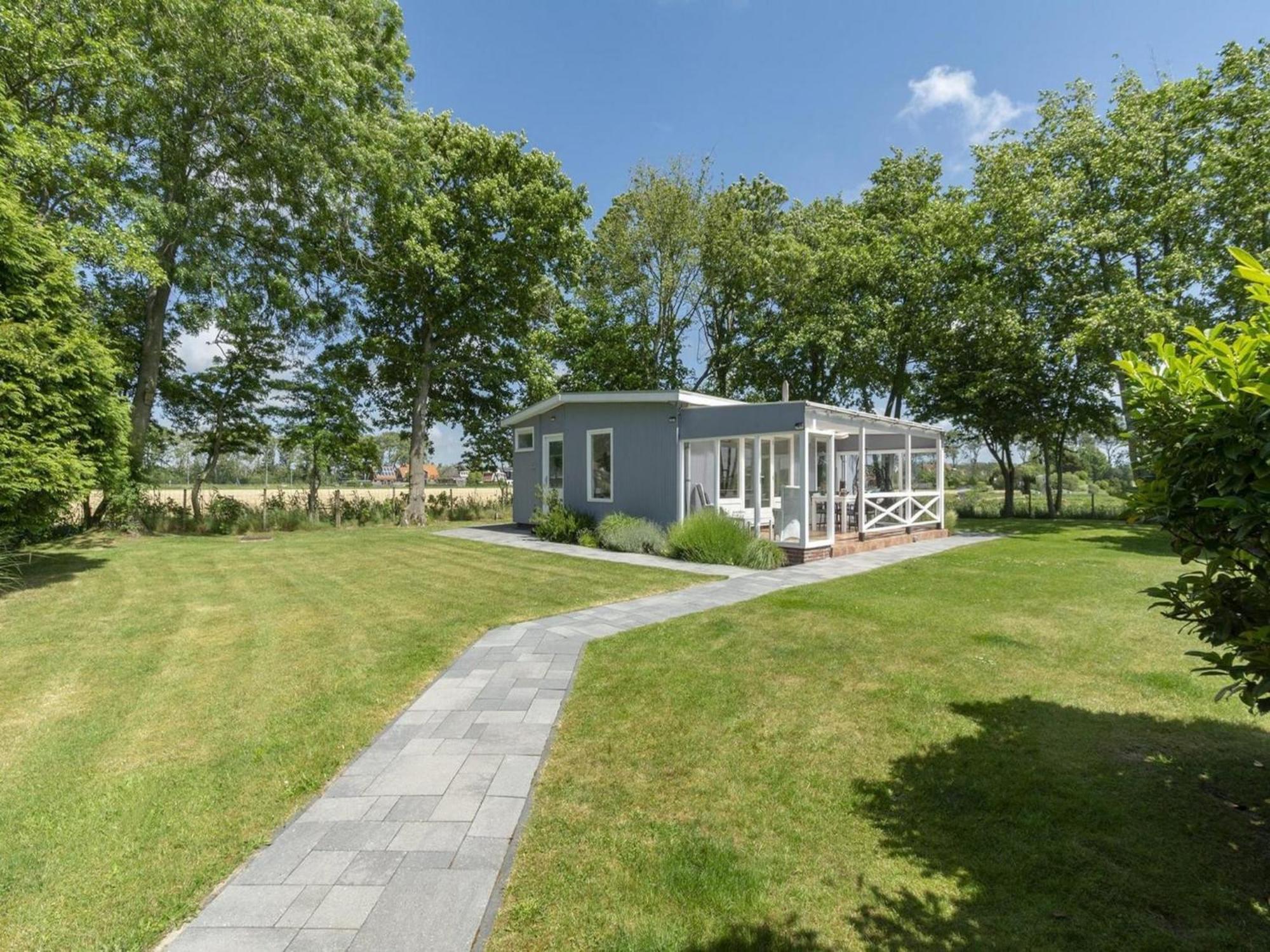 Modern Holiday Home With Large Garden Sint Maartensvlotbrug Екстер'єр фото