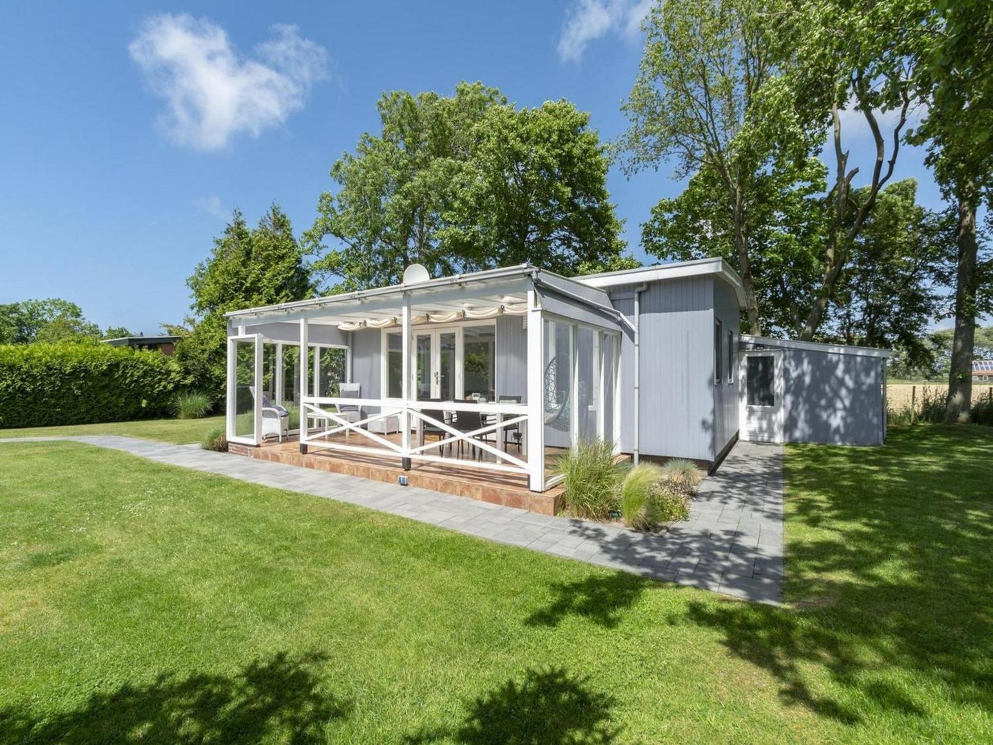 Modern Holiday Home With Large Garden Sint Maartensvlotbrug Екстер'єр фото