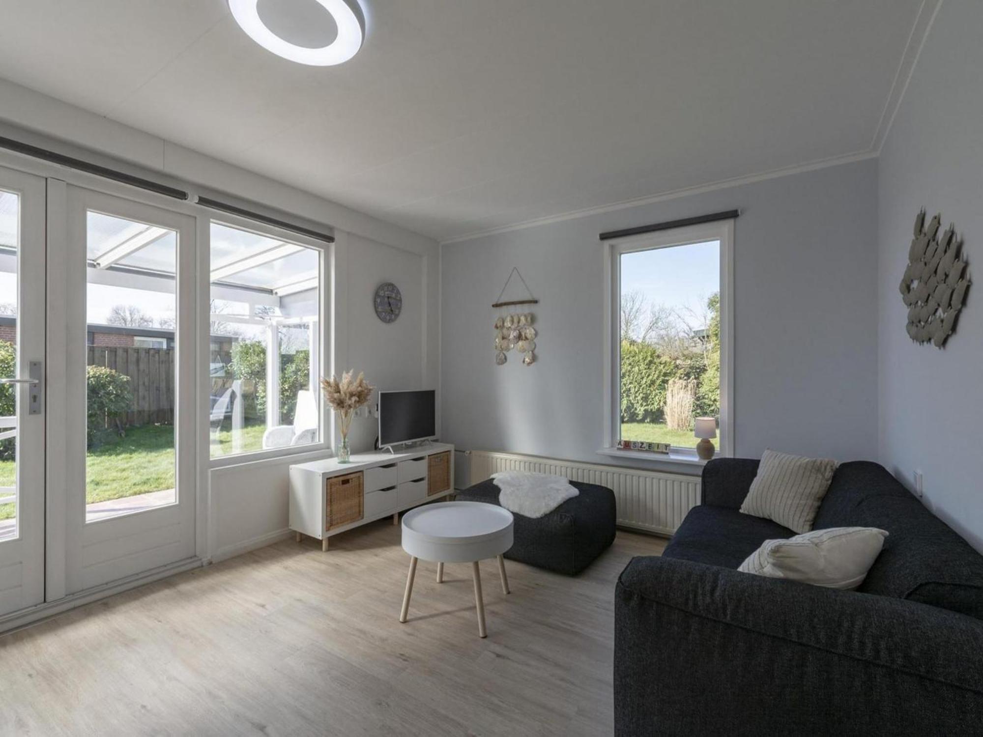 Modern Holiday Home With Large Garden Sint Maartensvlotbrug Екстер'єр фото